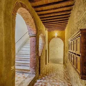 Apartment Ele