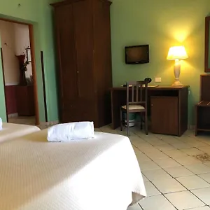 Alojamento de Acomodação e Pequeno-almoço Il Tempio Di Hera Marinella di Selinunte