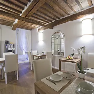 Alojamento de Acomodação e Pequeno-almoço Il Corso, Siena