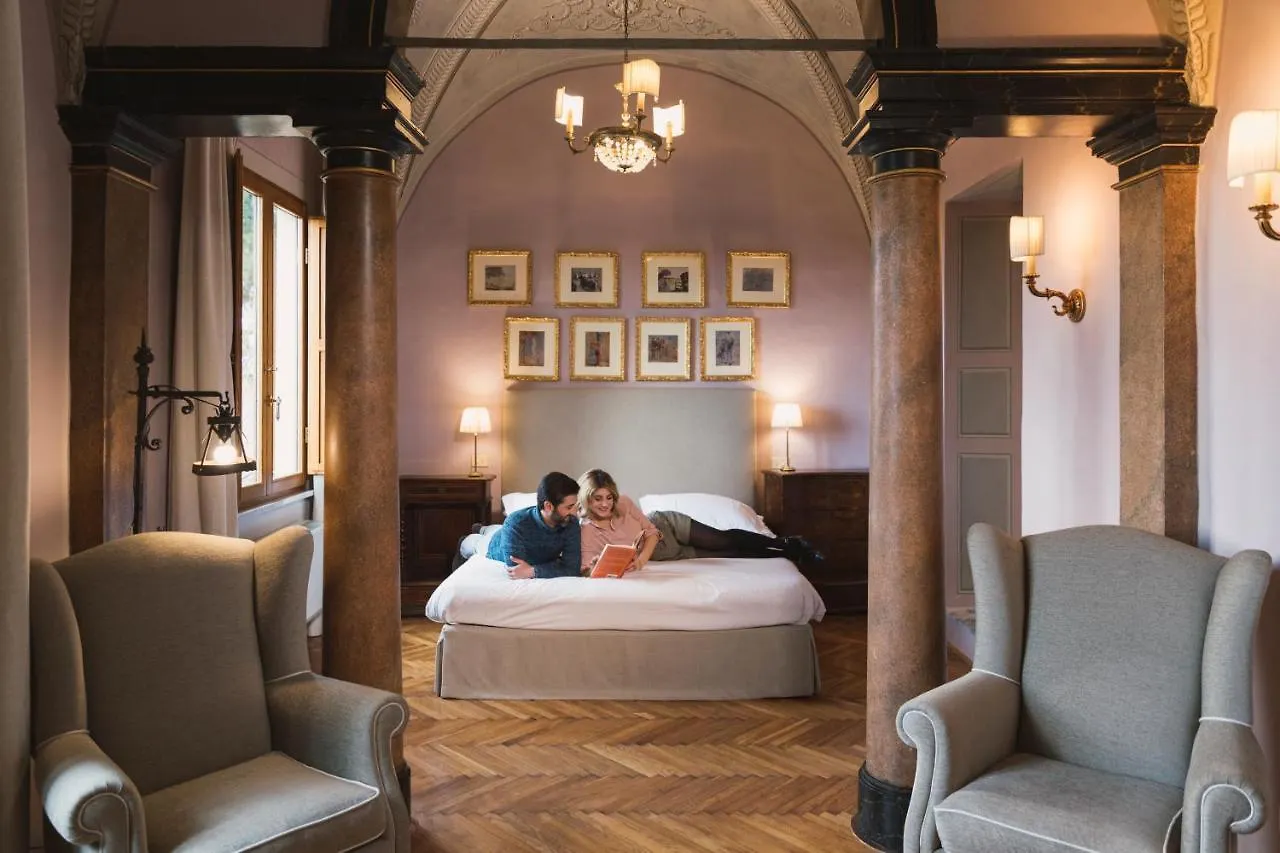 Palazzo Ravizza Hotel Siena 3*,